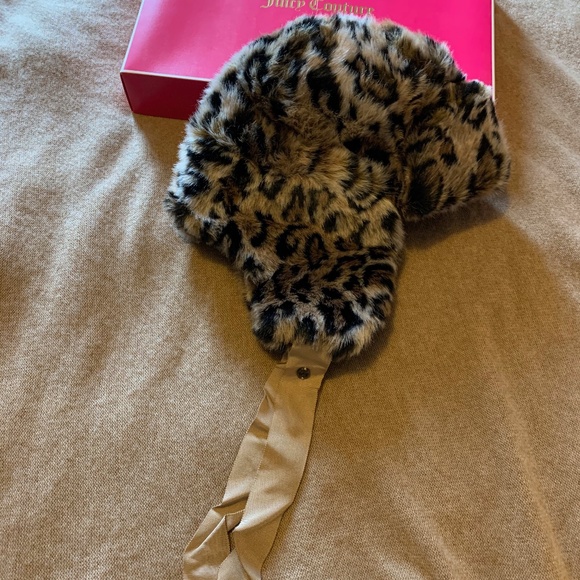 NWT Juicy Couture faux leopard fur trapper hat main image 4